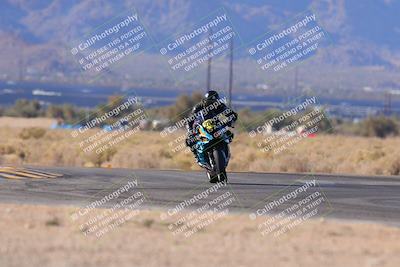 media/Dec-17-2023-CVMA (Sun) [[bf0c04832d]]/Race 2 Amateur Supersport Open/